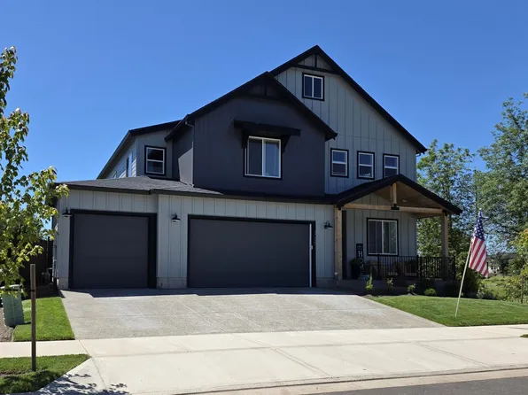 3095 Olympic St, Woodburn, OR 97071