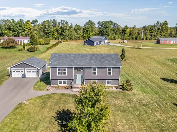 399 Pine Tree Road, Levant, ME 04456