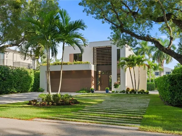 376 1ST AVE N, NAPLES, FL 34102