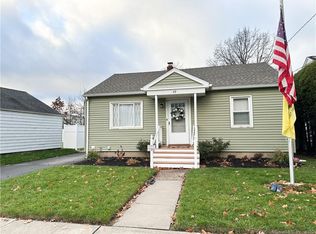 49 Winter St, Plainville, CT 06062