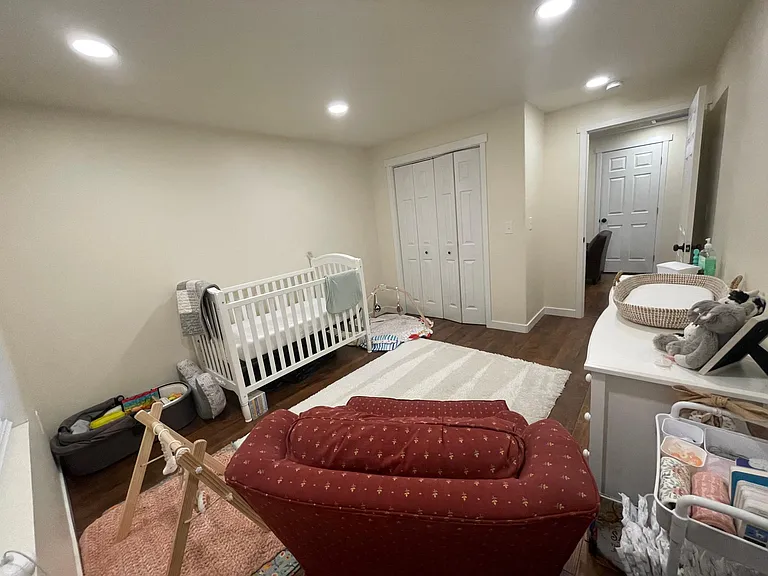 287 W 500 N #B — Photo 14