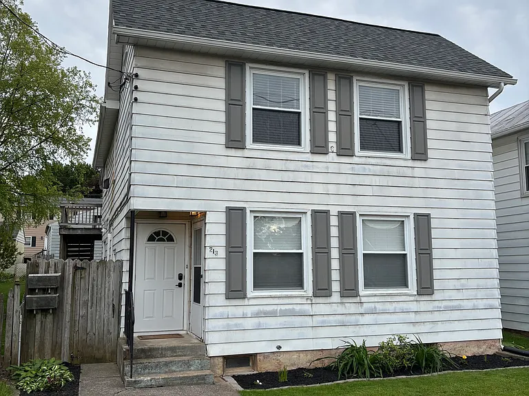 213 W Coover St #B — Photo 26