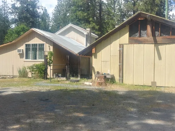 2449 Bossburg Rd, Evans, WA 99126