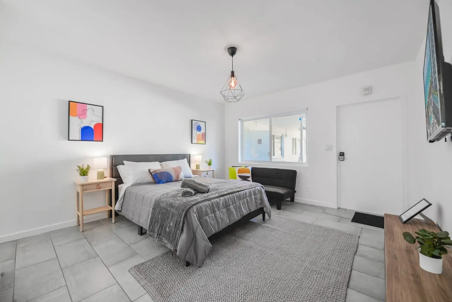 Studio, 1.0 bath, 398 sqft, $1,319 — Photo 1