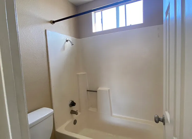 3638 S Oak Creek Dr #B — Photo 3