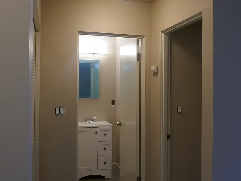 510 E Thomas St #203A — Photo 2