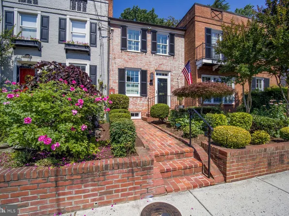 717 S Royal St, Alexandria, VA 22314