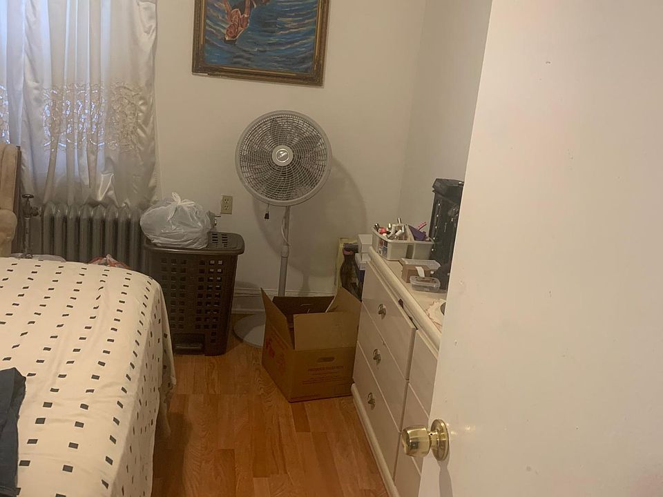 1st image of 604 S 10th Ave #2