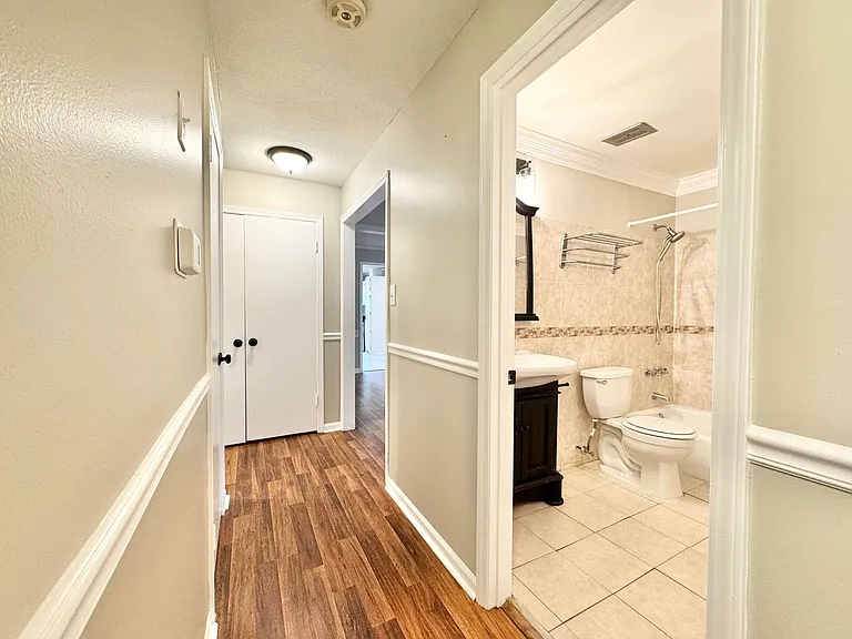 5303 Ainsworth Dr — Photo 15