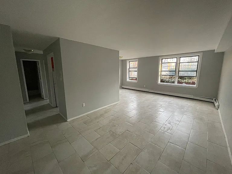 5815 Snyder Ave #2B — Photo 3