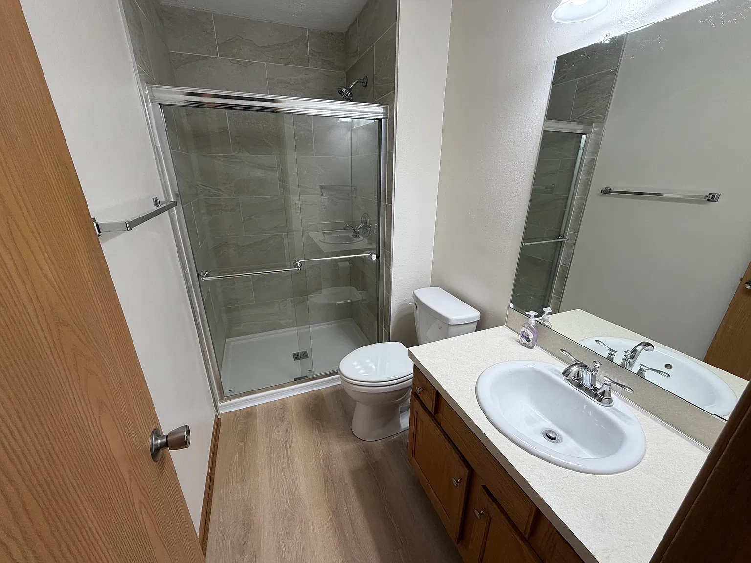 3 bed, 1516 sqft, $2,000 — Photo 3