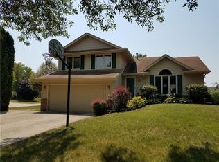 114 NW Westwood Ct, Ankeny, IA 50023