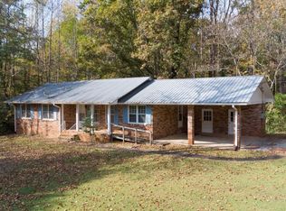 212 Circle J Dr, Dahlonega, GA 30533