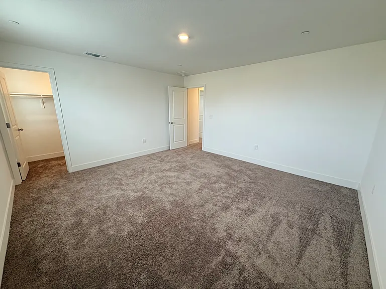 4544 Blacktail Way — Photo 38