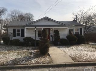 1020 Central Ave, Hempstead, NY 11550