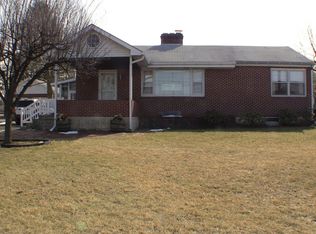 900 E Simpson St, Mechanicsburg, PA 17055