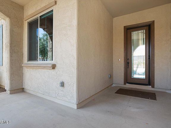 4th image of 19526 N 270TH Drive