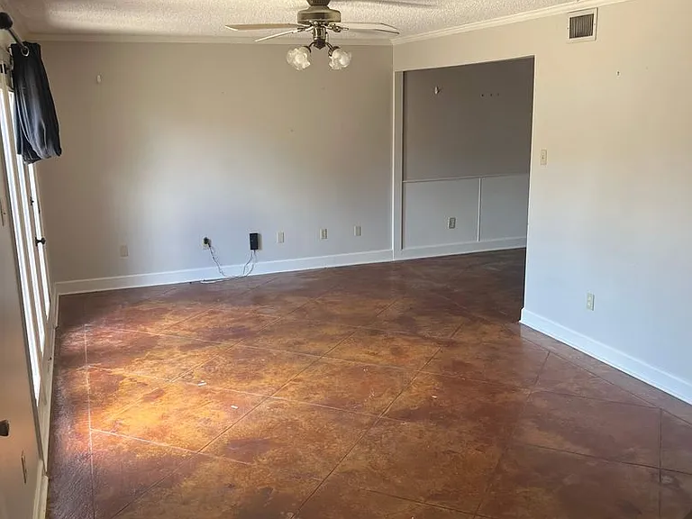 101 Wilbourn Blvd #210 — Photo 9