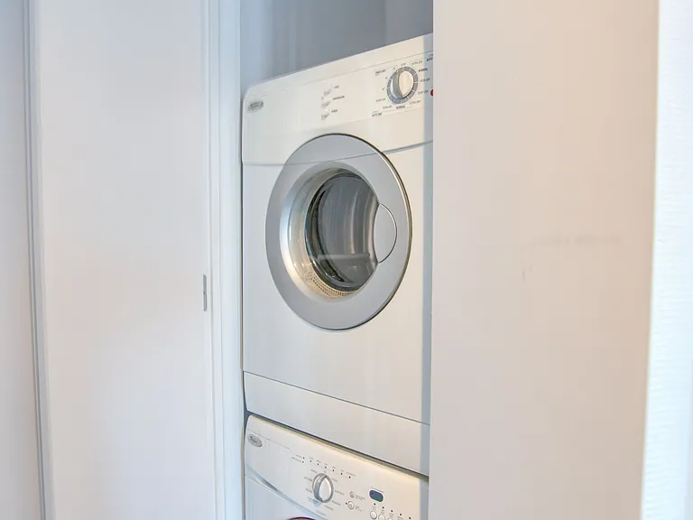 300 Lisgar St #603 — Photo 27