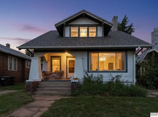 2874 Mary St, Omaha, NE 68112