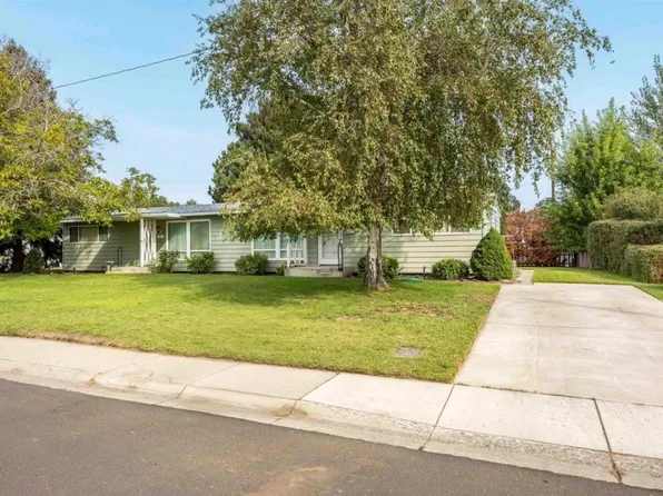 2112 Trippe St, Richland, WA 99354