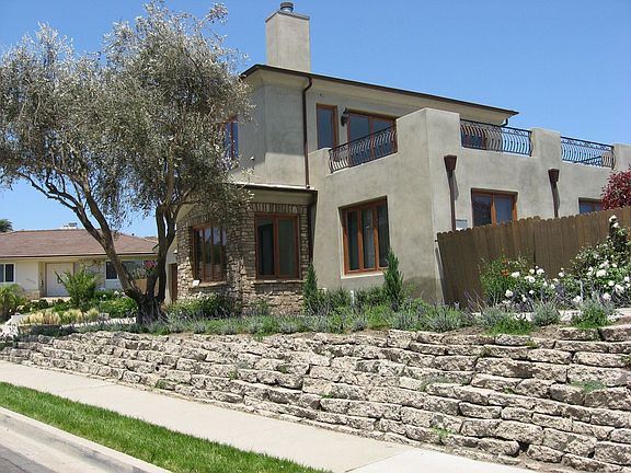 Approach from Calle Winona