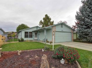 8458 W Willowdale Dr, Garden City, ID 83714