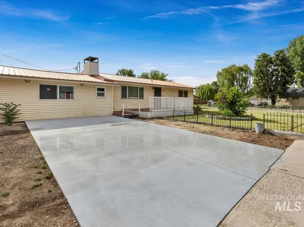 2104 Airport Ave, Caldwell, ID 83605