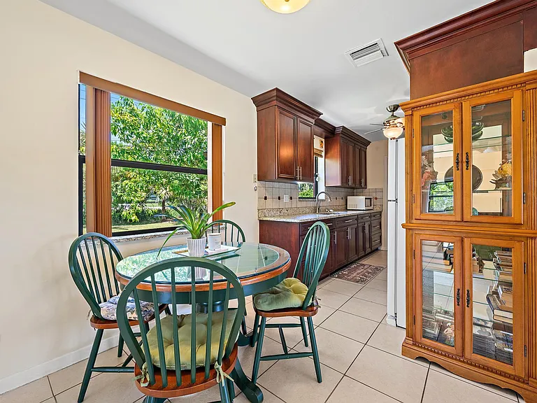 4057 Chukker Dr — Photo 10