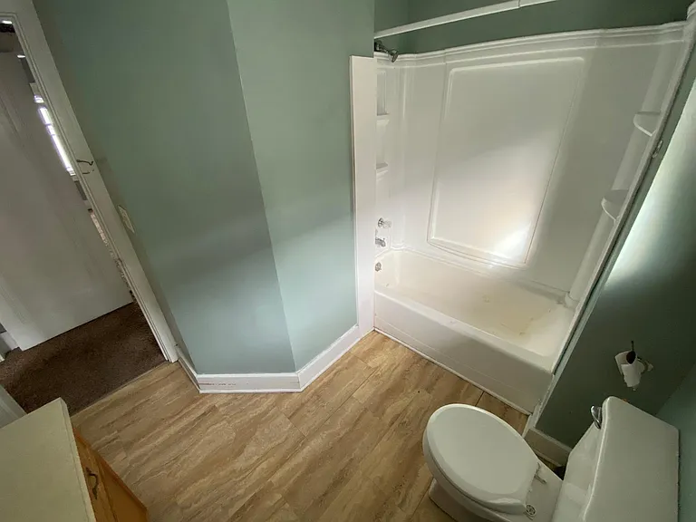 843 Ardmore St SE — Photo 9