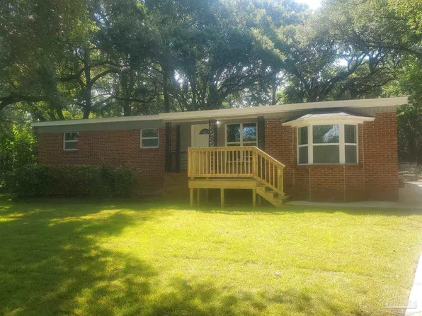 1095 Kathleen Ave, Cantonment, FL 32533