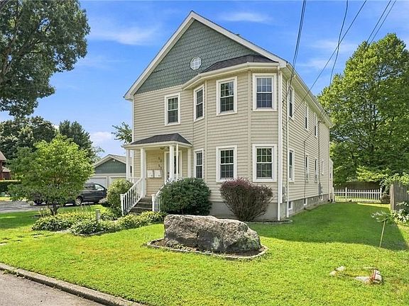 2nd image of 51 Pettaconsett Ave