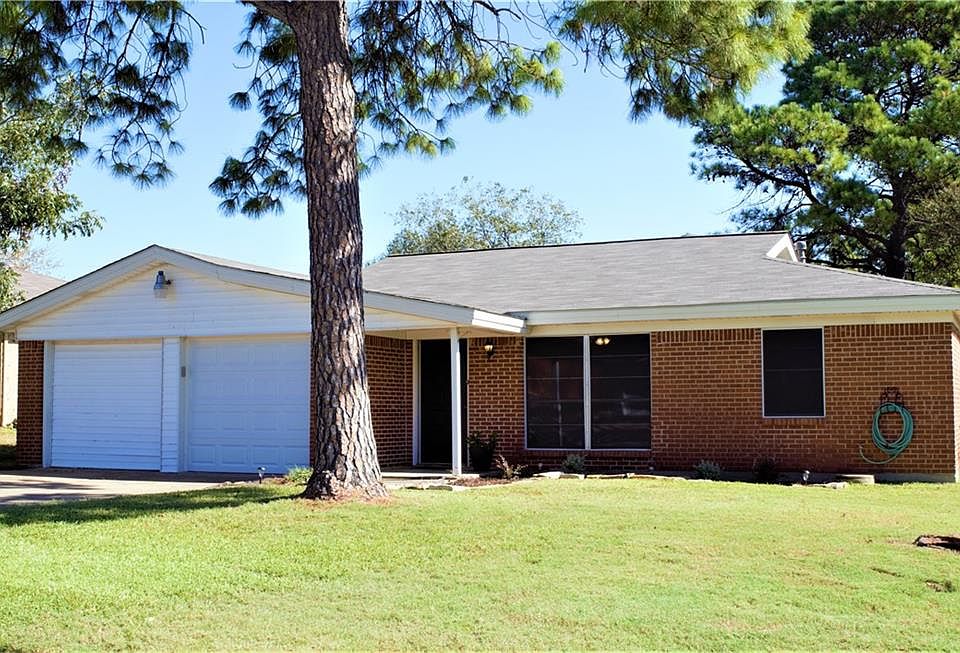 1st image of 6954 Crabtree Ln