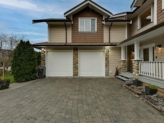 2nd image of 641 Brookside Rd