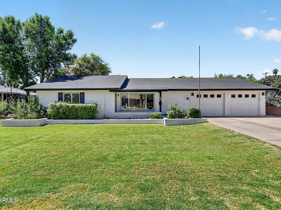 1st image of 4633 E LEWIS Avenue