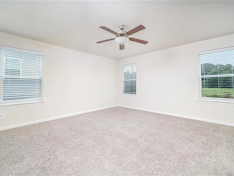 1030 Sunny Lake Dr — Photo 25