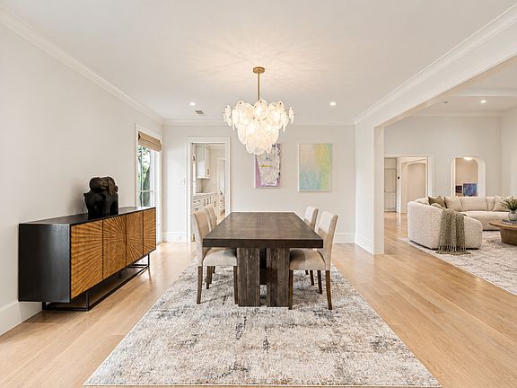 3rd image of 5111 Meaders Ln