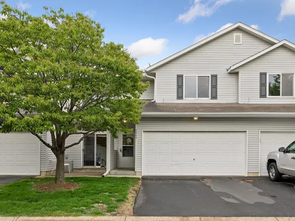 2064 Parkway Ave, Shakopee, MN 55379