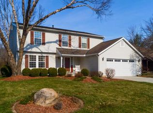 122 Ravine Rd, Powell, OH 43065