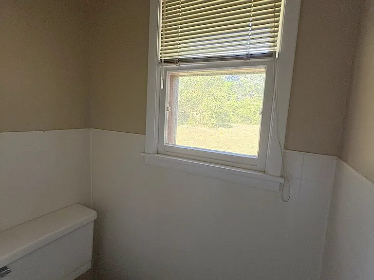 6079 Wall Triana Hwy — Photo 20