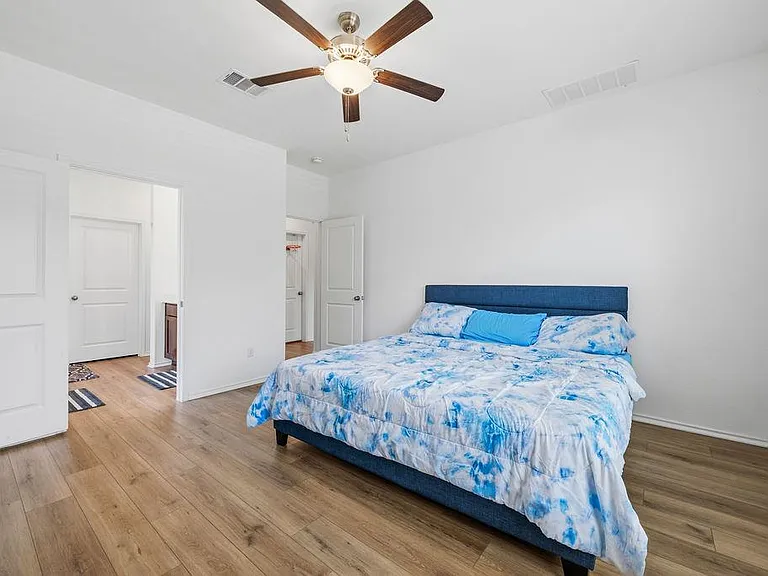 1733 Catahoula Dr — Photo 22