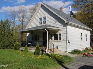 1266 Mount Cobb Rd, Jefferson Township, PA 18436