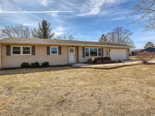 W203 Belleview AVENUE, Oconomowoc, WI 53066