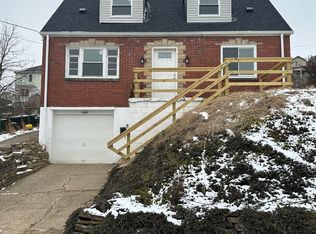 1049 Leeds Ave, Monessen, PA 15062