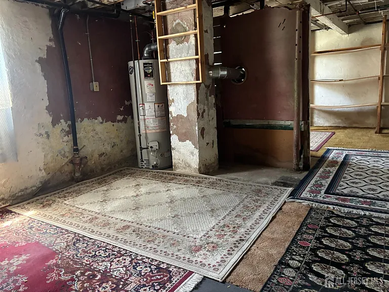 16 Yates Ave #18 — Photo 13
