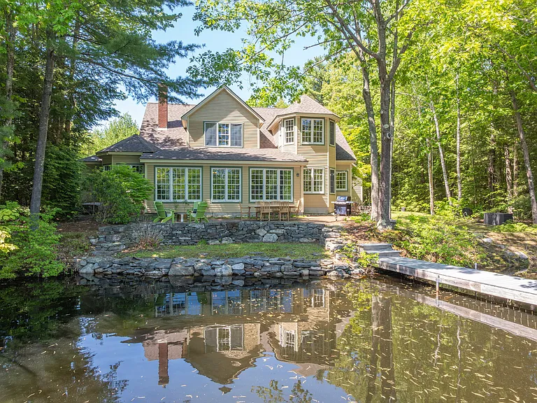 55 Hardy Rd — Photo 3