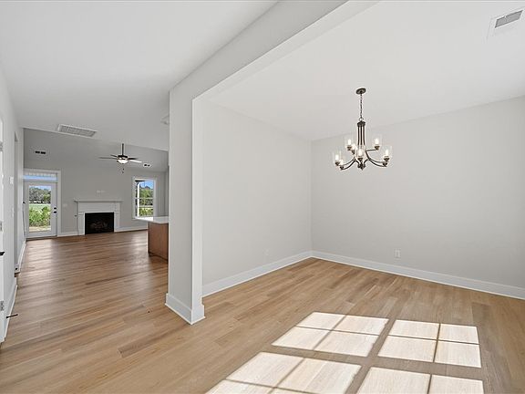 4th image of 186 Refuge Church Rd