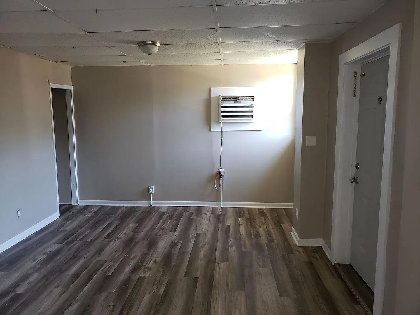 1124 9th Avenue — Photo 3