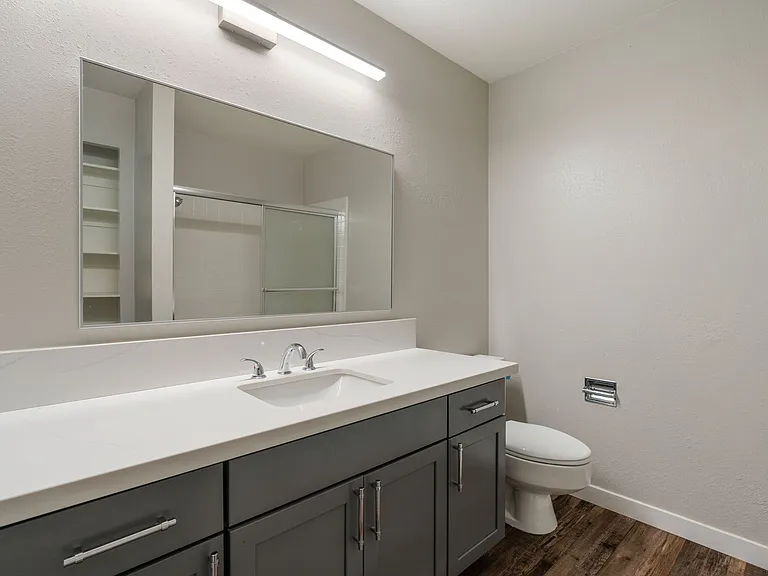 100 Lake Village Dr — Photo 19
