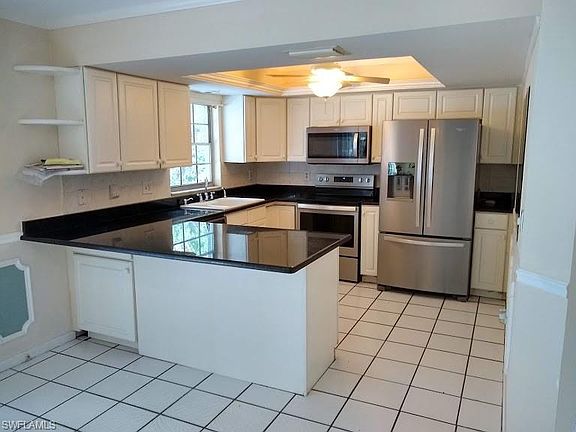 3rd image of 1401 SE 20th St